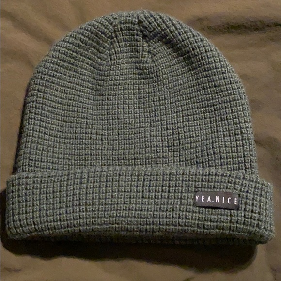 New beanie - Picture 1 of 1
